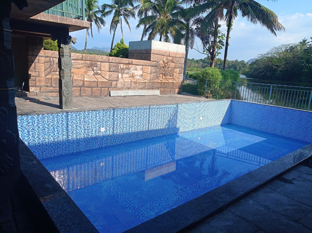 house-swimming-pool-construction-coimbatore